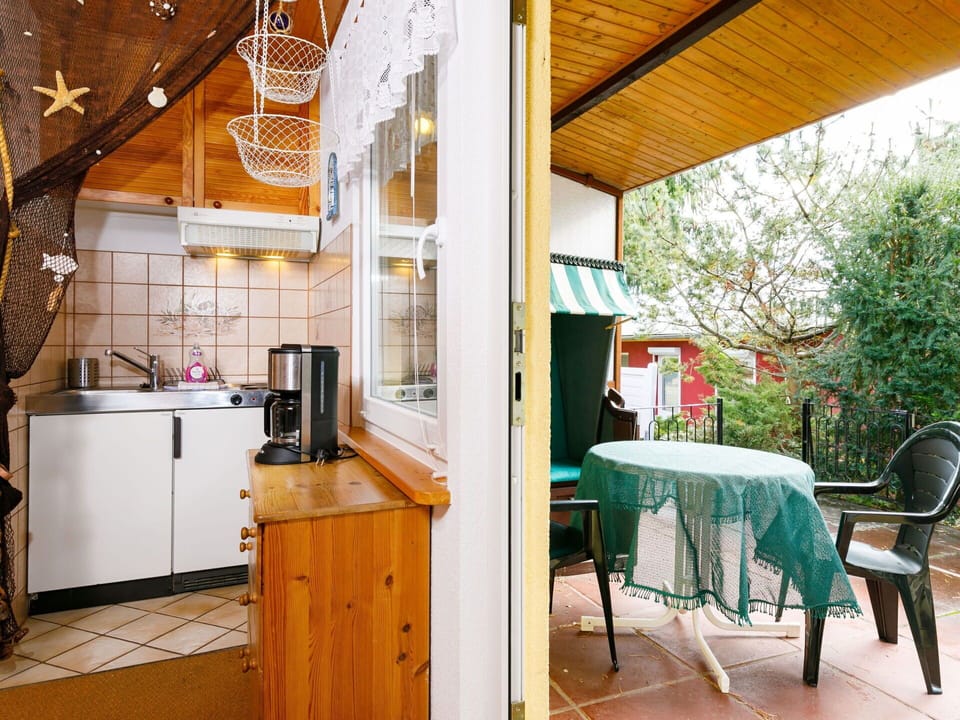 Furniture, Property, Cabinetry, Table, Wood, Countertop, Building, Interior Design, Kitchen Appliance, Drawer