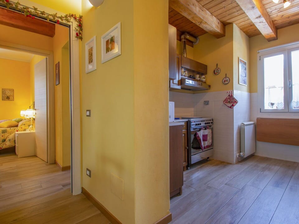 Water, Daytime, Sky, Building, Azure, Swimming Pool, Leisure, Rectangle, Composite Material, Urban Design