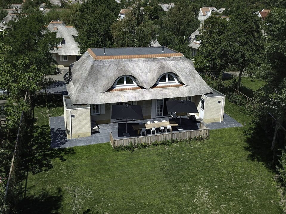 Plant, Building, Tree, Land Lot, Natural Landscape, House, Cottage, Grass, Landscape, Rural Area