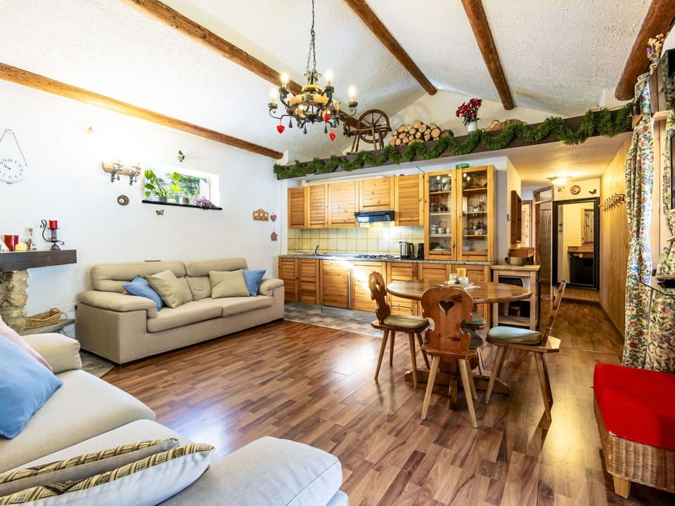 Furniture, Interior Design, Couch, Flooring, Wood, Ceiling, Room, Table, Floor, Living Room