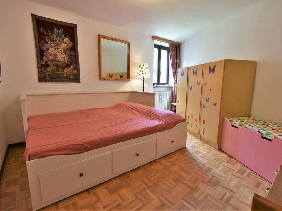 Furniture, Property, Cabinetry, Comfort, Wood, Building, Bed Frame, Drawer, Interior Design, Bed
