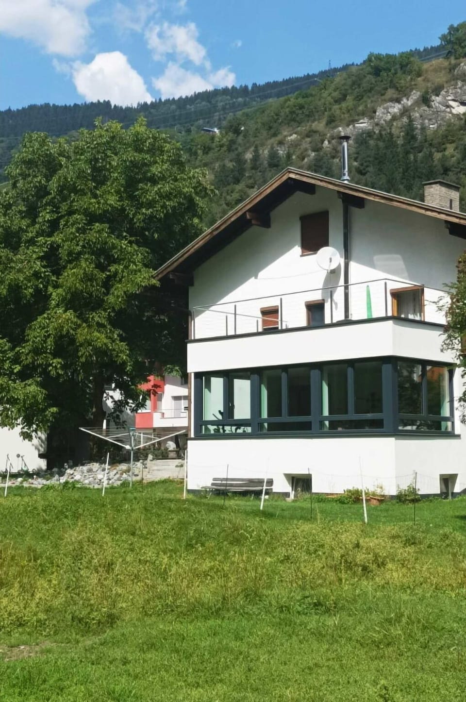 Cloud, Building, Plant, Sky, Window, Mountain, House, Tree, Land Lot, Grass