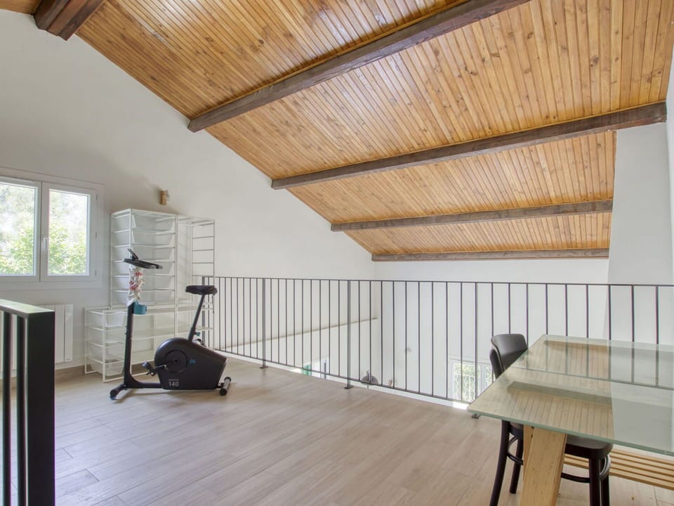 Sky, Cloud, Daytime, Property, Building, Cabinetry, Wood, Architecture, Interior Design, Shade