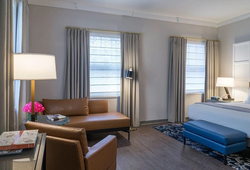 Room amenity
