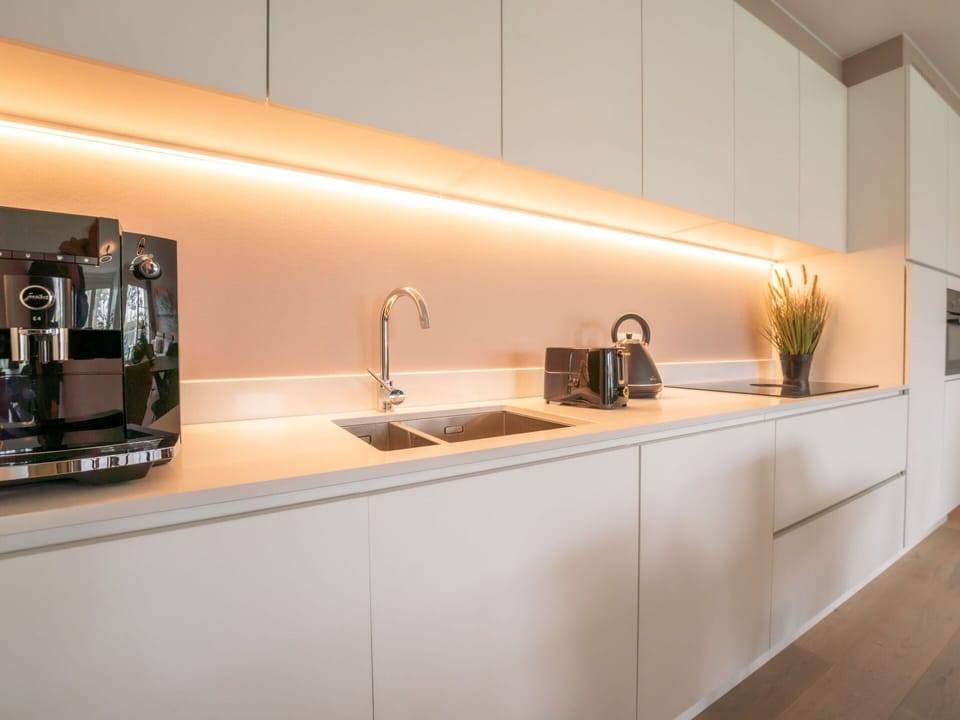 Water, Sky, Property, Plant, Tree, Swimming Pool, Azure, Shade, Arecales, Leisure