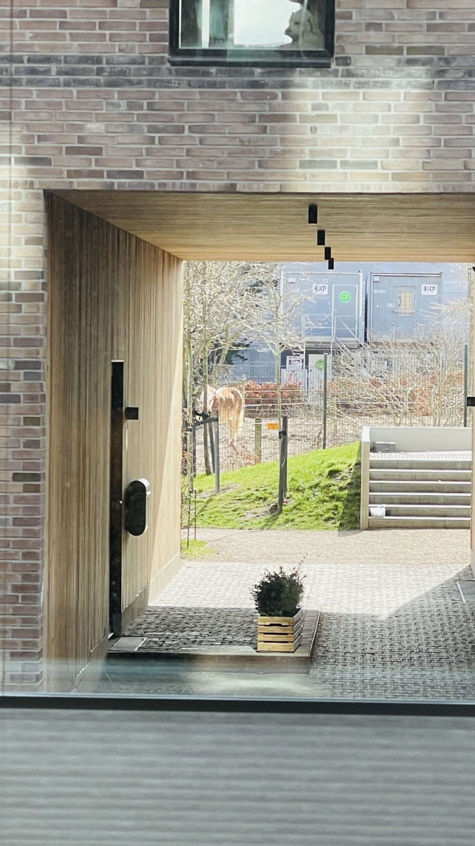 Building Exterior, Outdoor