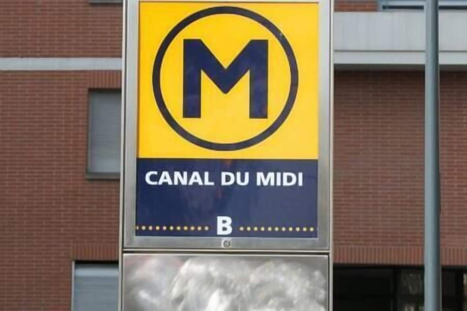 Arrêt de métro à 50m