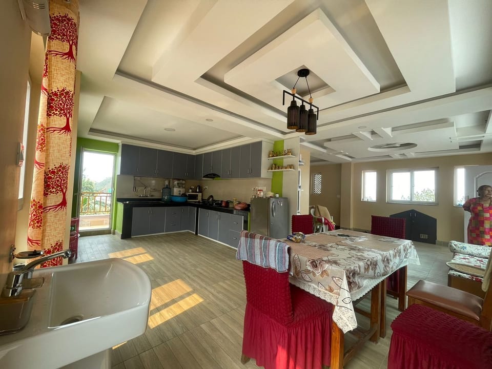 kitchen dining room