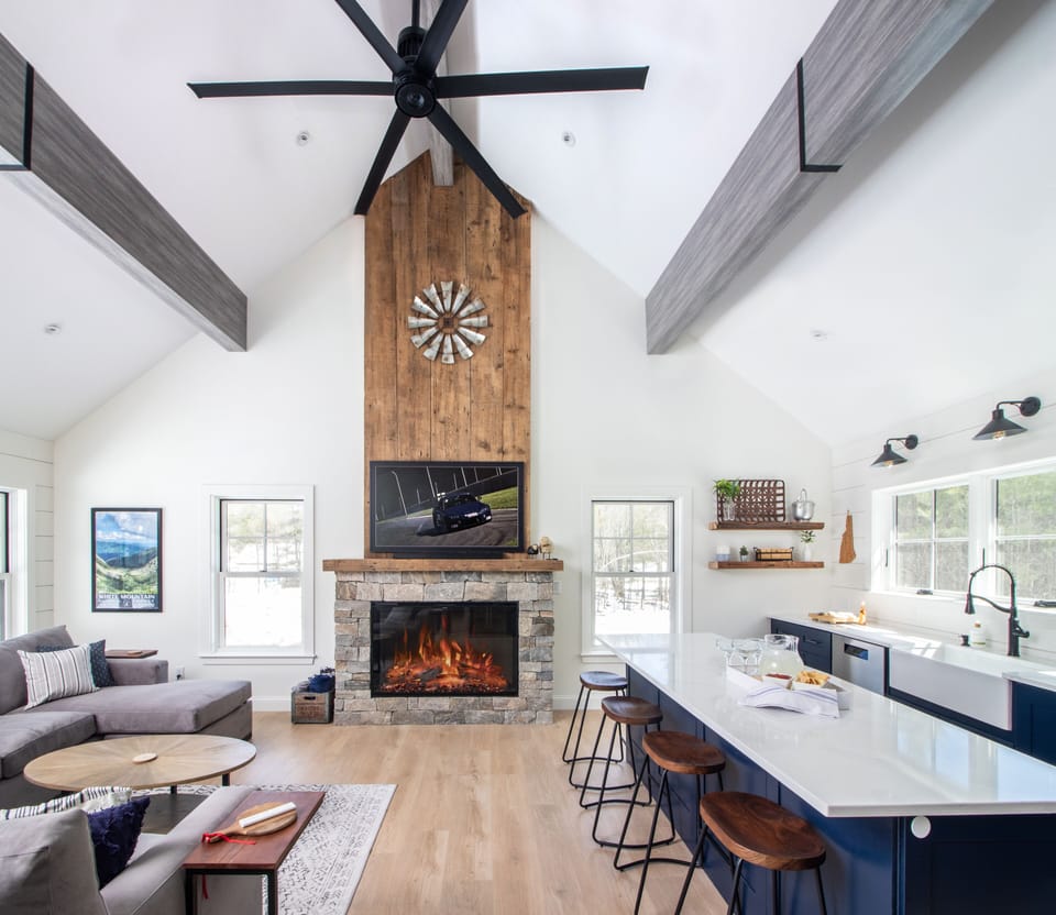 17 foot ceilings in the Great Room