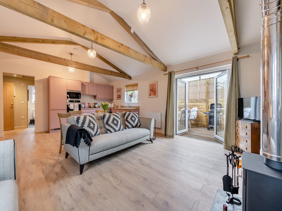 Open plan living space | Swallow Barn, Bantham, Kingsbridge