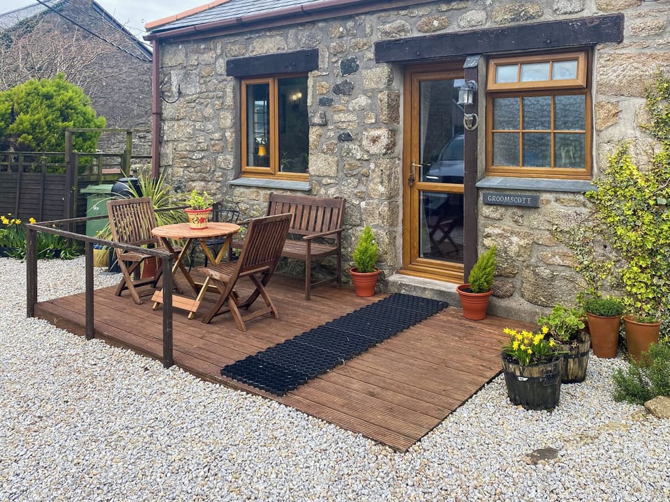 Exterior | Groomscott, St Just