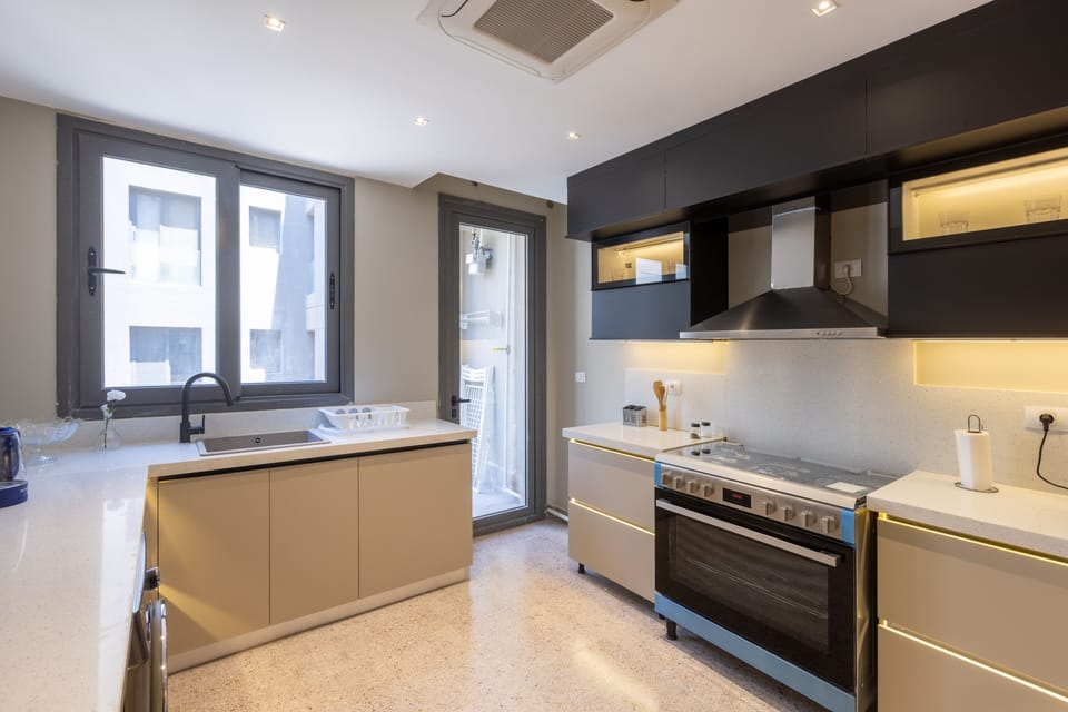 kitchen (1)