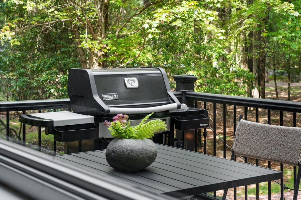 Perfect for cookouts under the trees.