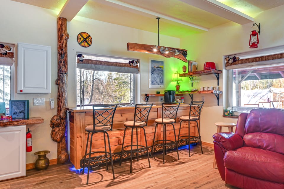 Bar Area | 1st Floor