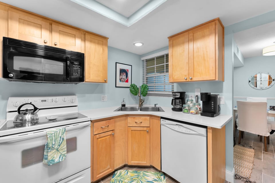 Well-appointed kitchen with everything you need to prepare meals
