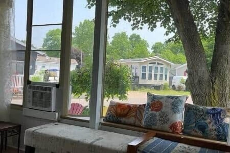 Add-a-room / second living area