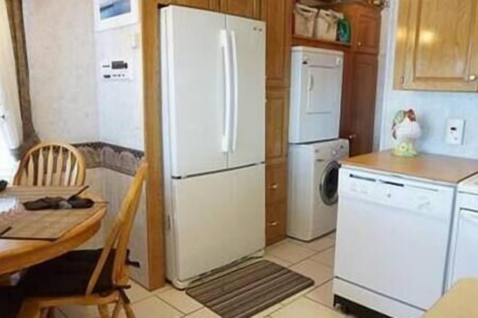 Fully appointed kitchen