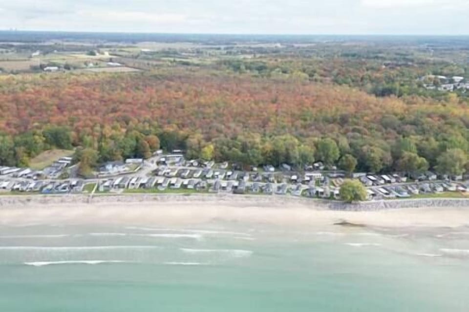 Wyldewood Beach and Sherkston Shores Family Resort in October