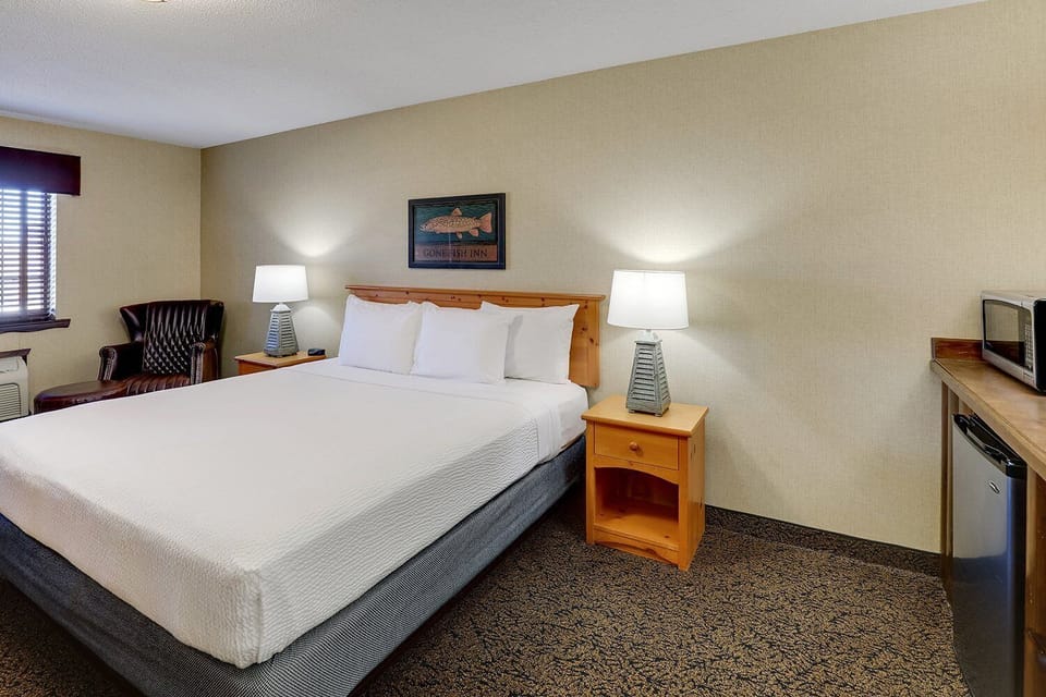 Bedroom. Interior and views may vary based on location and availability.