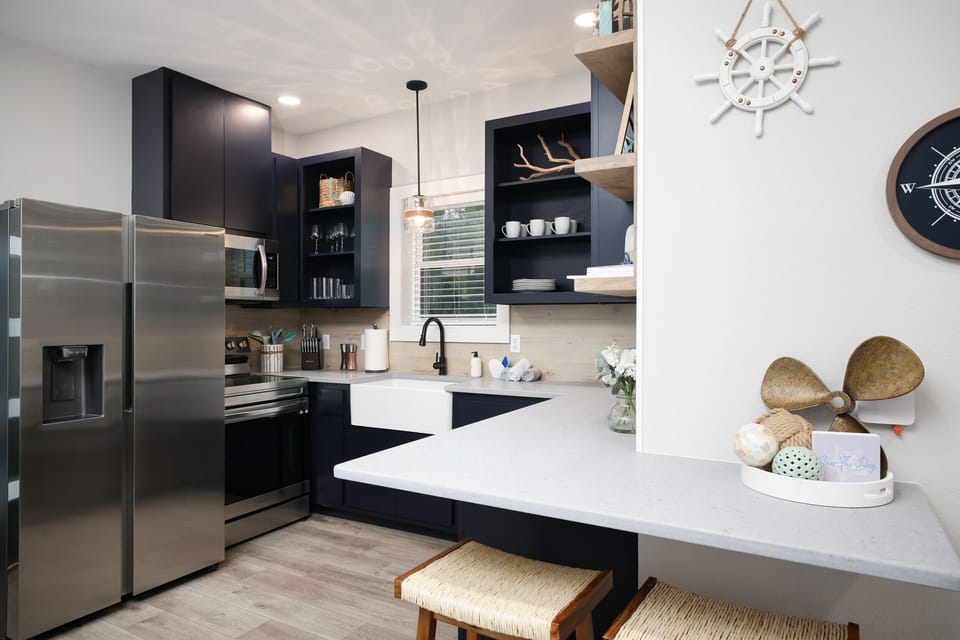 Enjoy your fresh cup of coffee at our beautiful dining ledge