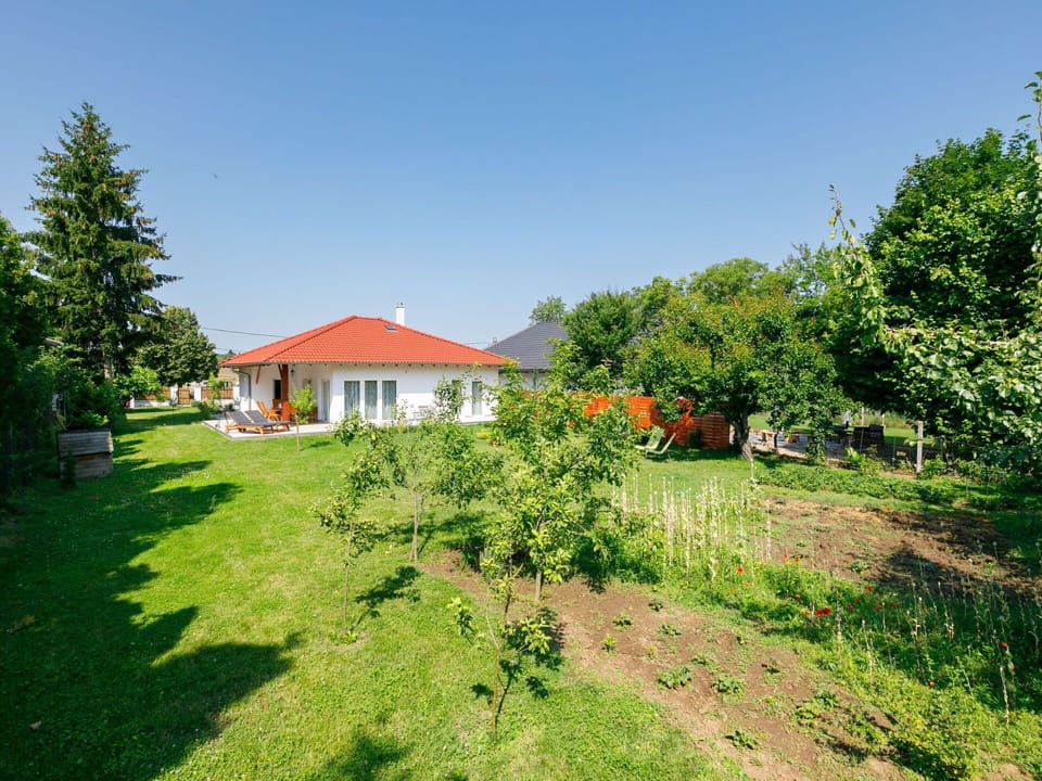 Plant, Sky, Natural Landscape, Tree, Land Lot, Building, House, Grass, Cottage, Landscape