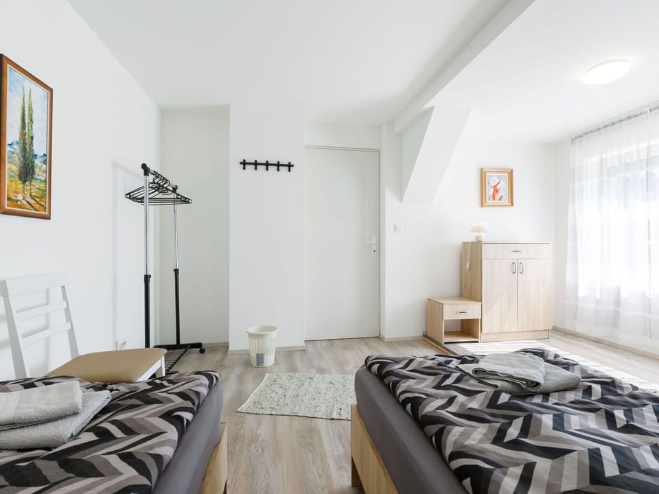Property, Building, Picture Frame, Wood, Comfort, Flooring, Floor, House