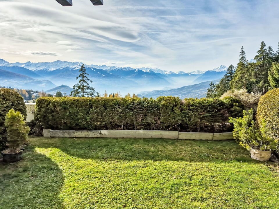 Sky, Green, Mountainous Landforms, Mountain, Hill, Landscape, Highland, Hill Station, Mountain Range, Slope