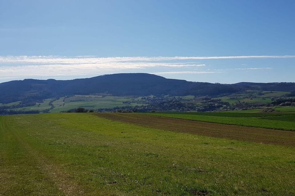 Surroundings [summer] (1-5 km)