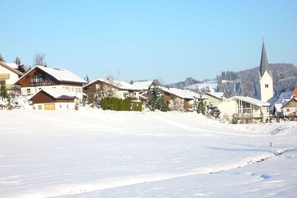Surroundings [winter] (1-5 km)