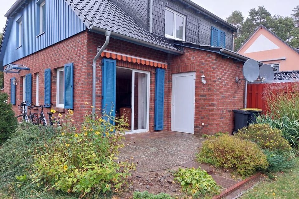 Holiday Home Exterior [summer]