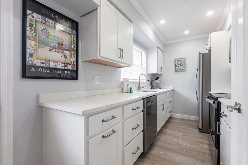 06 Kitchen