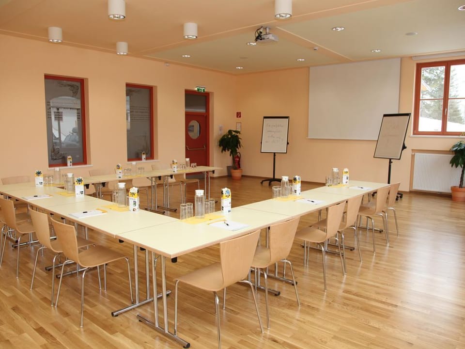 Meeting facility
