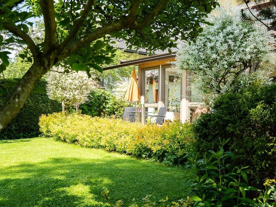 Einzelzimmer, Bad, WC - Pension Fischinger Bed and Breakfast in Carinthia, Austria