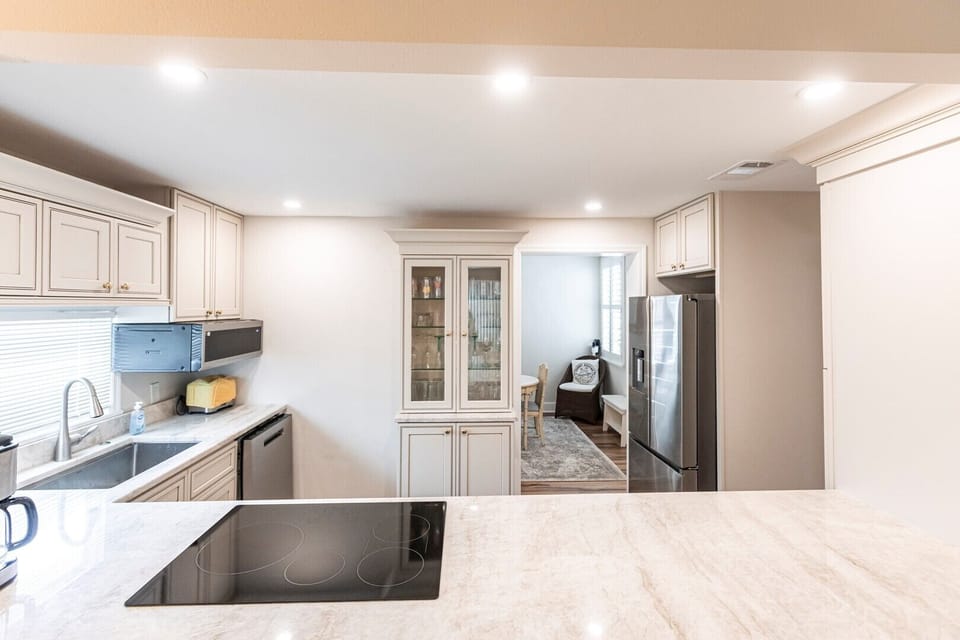 07 Kitchen