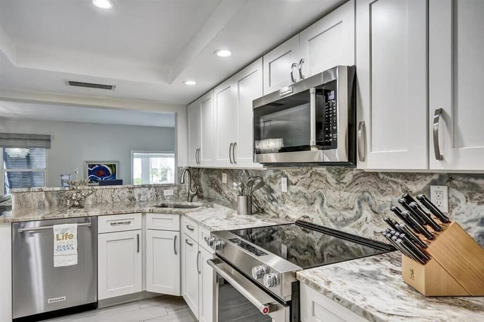 Kitchen 4