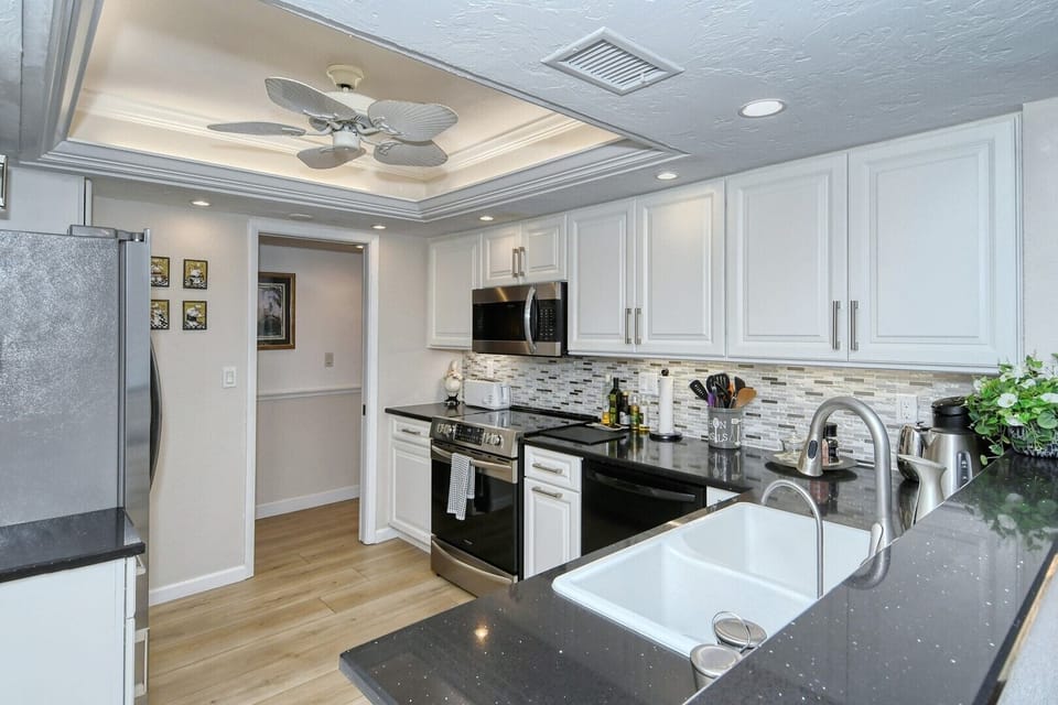 6047-kitchen 4
