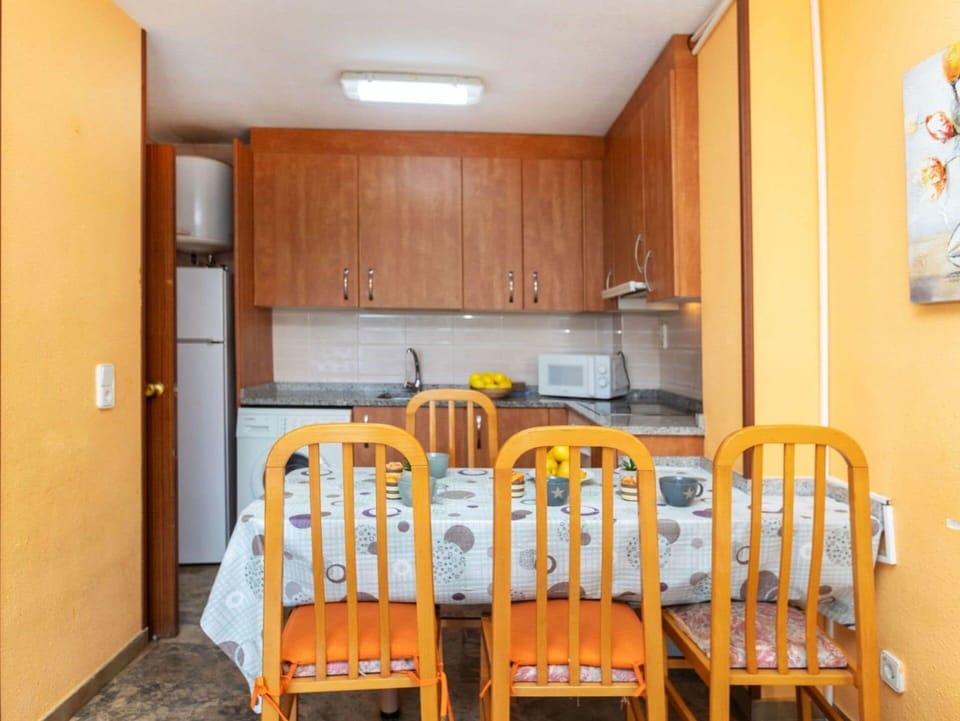 Cabinetry, Furniture, Countertop, Chair, Wood, Kitchen, Interior Design, Flooring, Floor, Kitchen Appliance