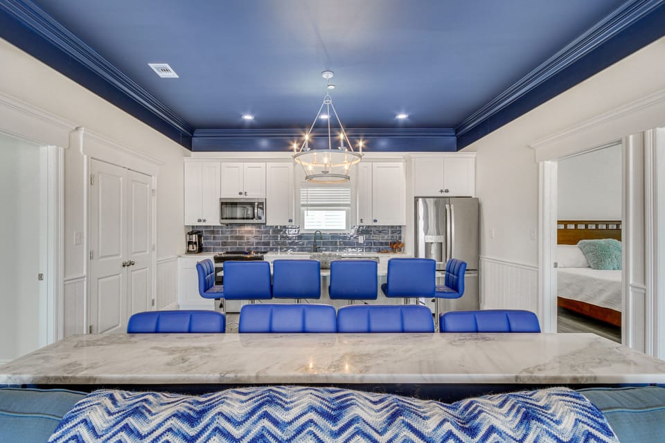 Bar-Top Seating Area