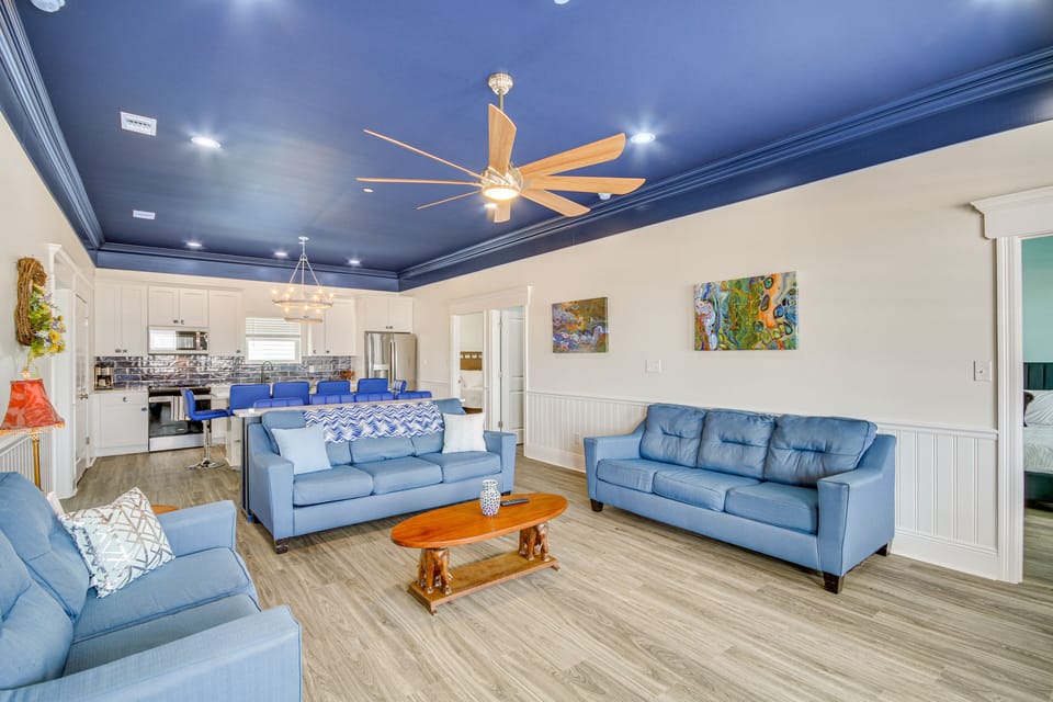 Living Room | Smart TV