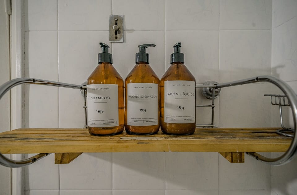 Bathroom amenities