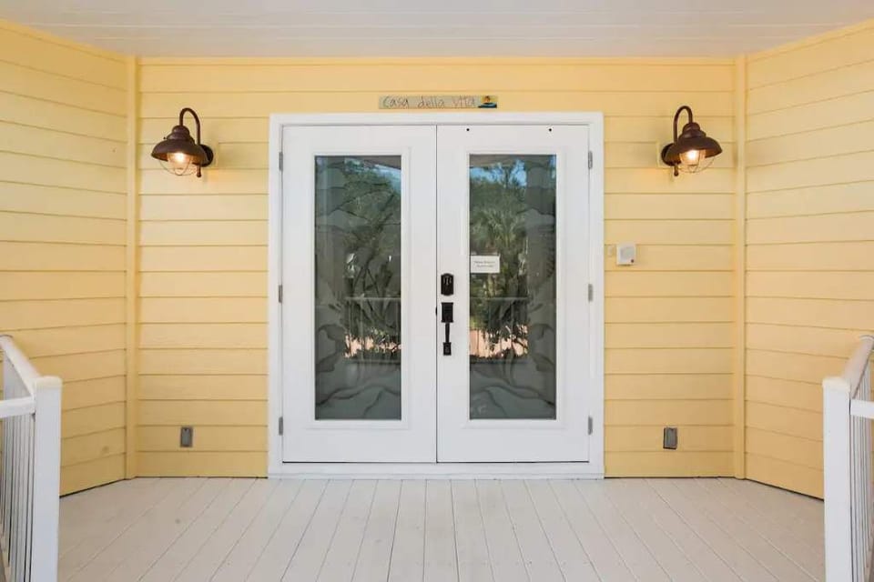 front door with keypad deadbolt