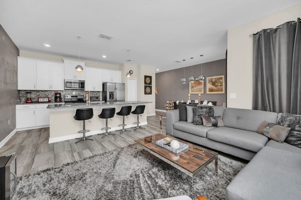 18-web-or-mls-9073-dogleg-dr