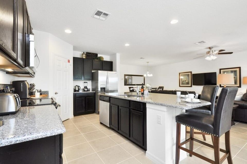 5_kitchen_1