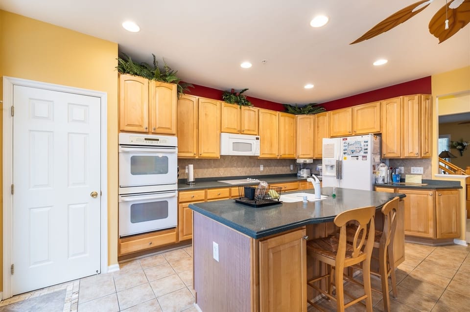 Sunset Island 30 Island Edge Drive Second Level Kitchen Area