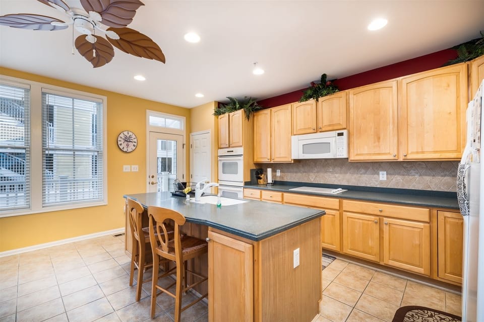 Sunset Island 30 Island Edge Drive Second Level Kitchen Area