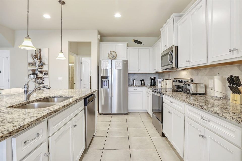 Kitchen and Countertop