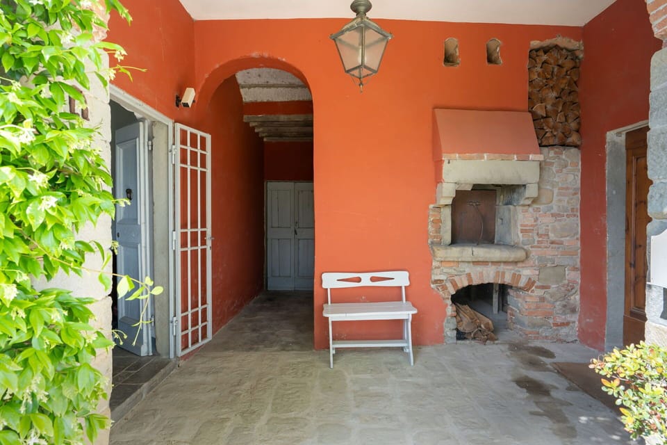 Building Exterior, Main Entrance