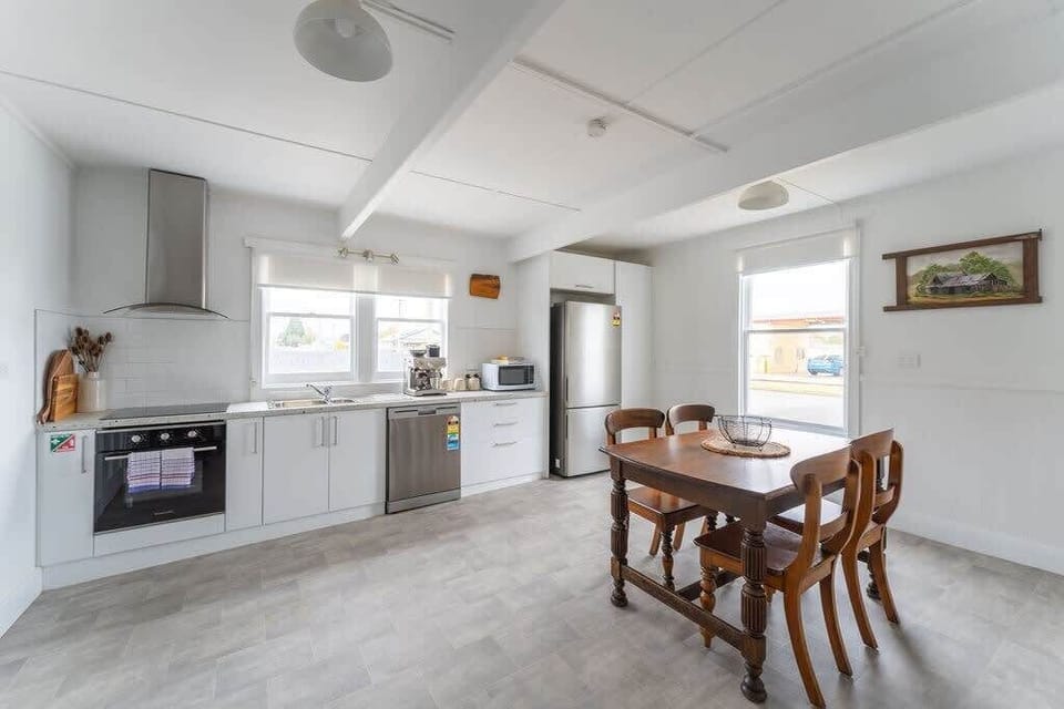 Well-appointed kitchen and dining