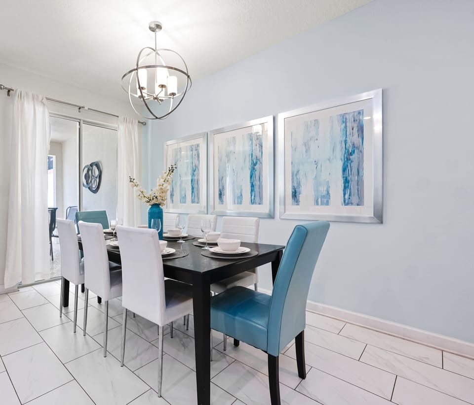 Elegant dining room