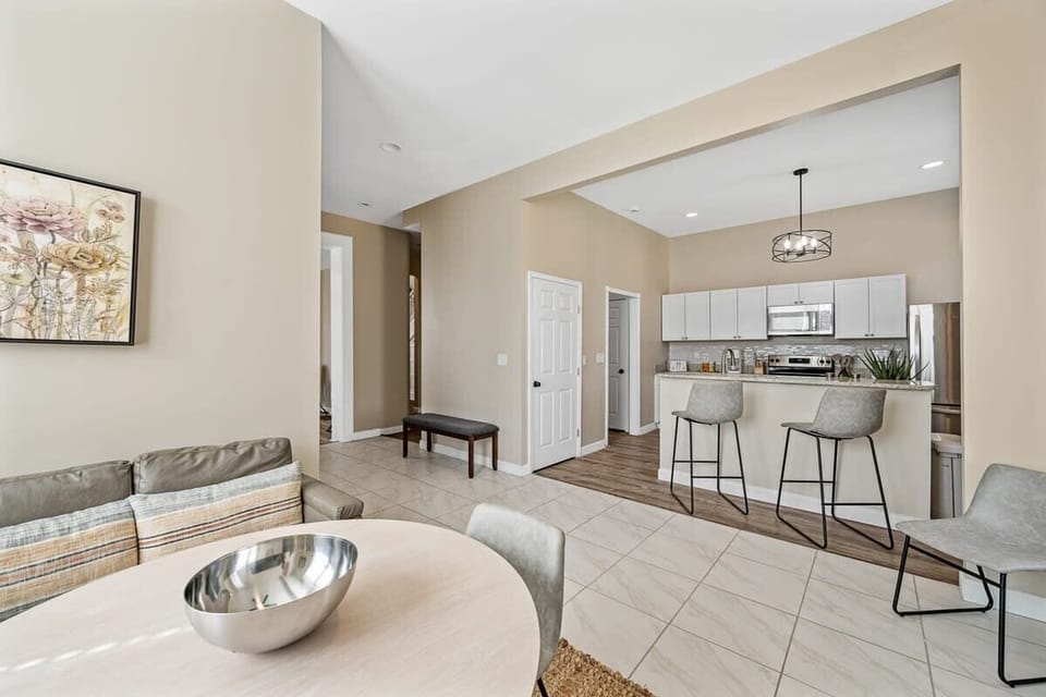 Experience the epitome of modern living with this stunning kitchen and living room combo, designed to inspire your culinary adventures and cozy gatherings. ️ #ModernHome #KitchenGoals #LivingRoomInspo